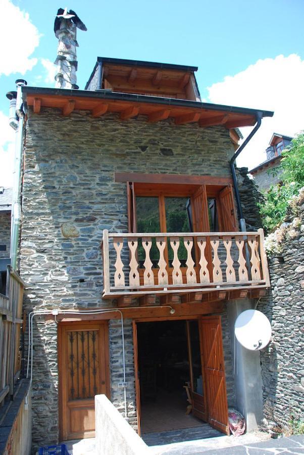 הוילה Esterri de Cardos Casa Pirineu מראה חיצוני תמונה